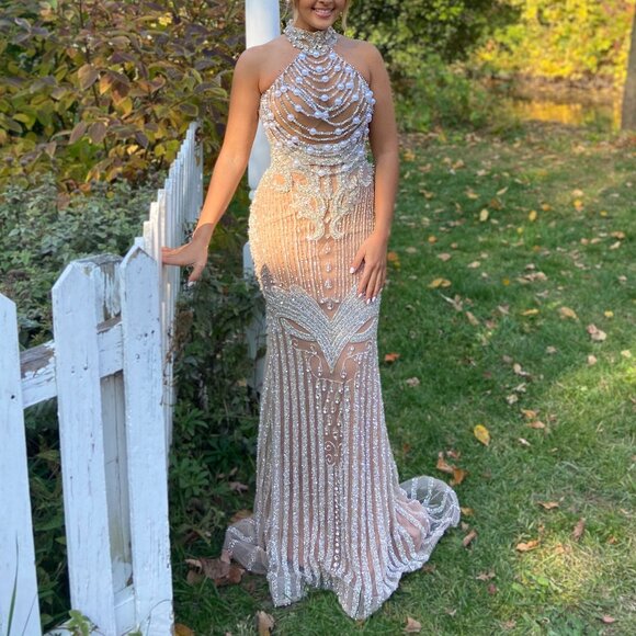 Albin Dyla Couture Gown - Picture 1 of 5